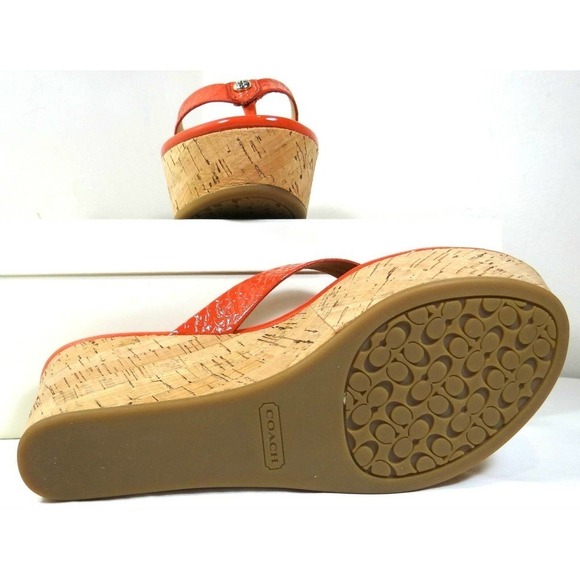 Coach Jorgina Embossed Tulip Patent Wedge Thong Sandals Size 7B - Picture 2 of 12